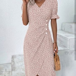 SHEIN  Women’s Floral Flounce Sleeve Faux Wrap/ button Detail Sz Small